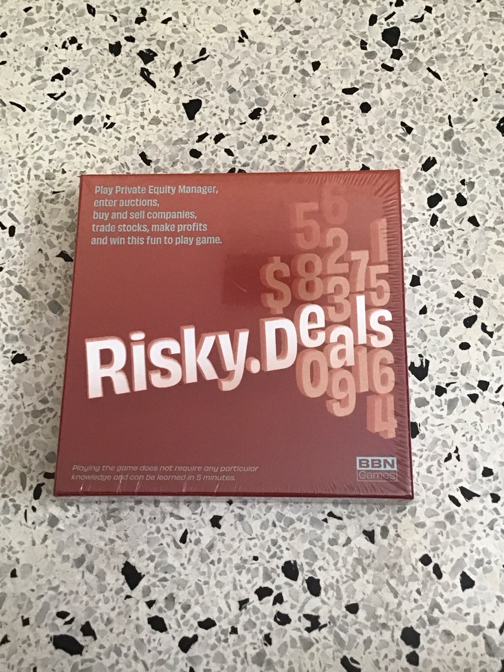 Risky.Deals Board Game - Red